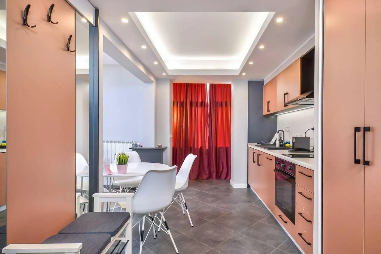 Rose One Bedroom Designer Apartment In City Centre By Flat Mаnager Sofya