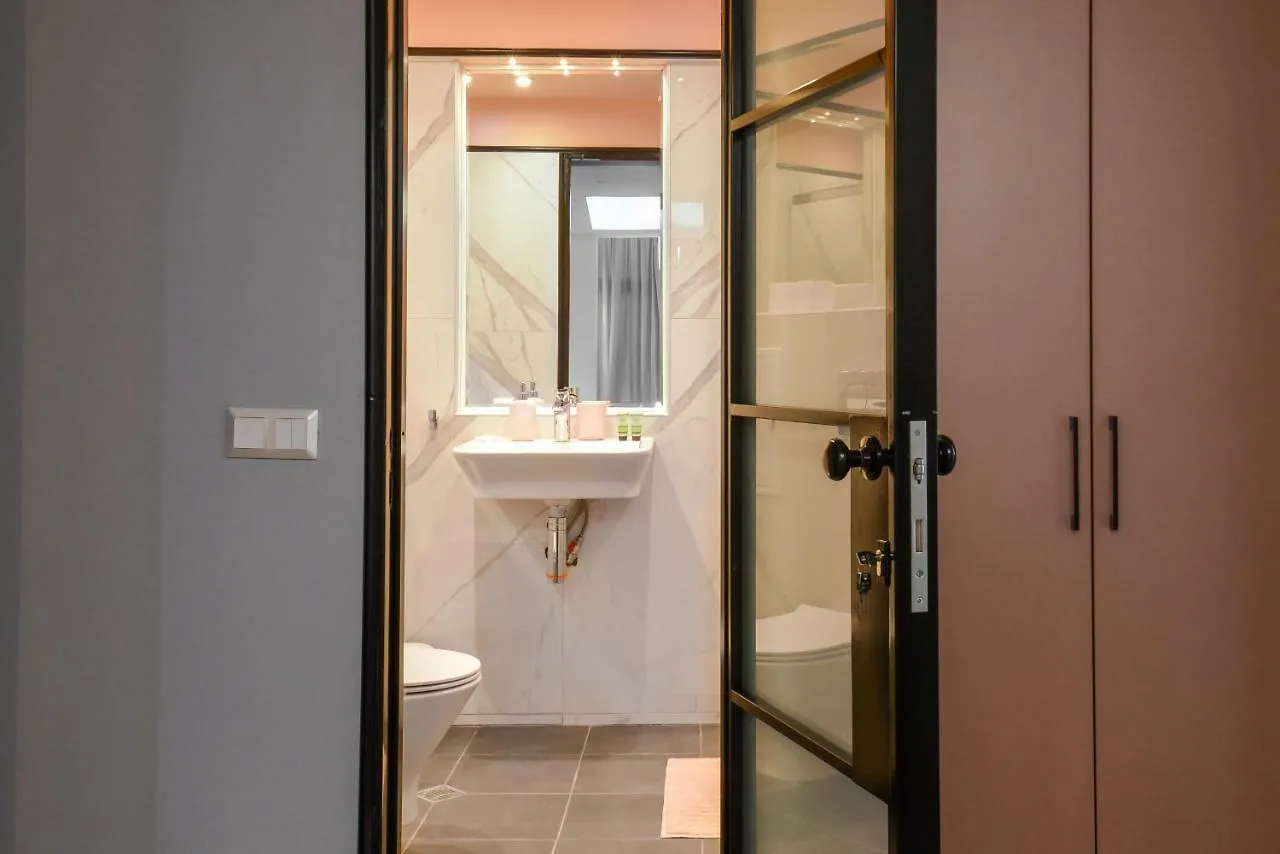 Rose One Bedroom Designer Apartment In City Centre By Flat Mаnager Sofya